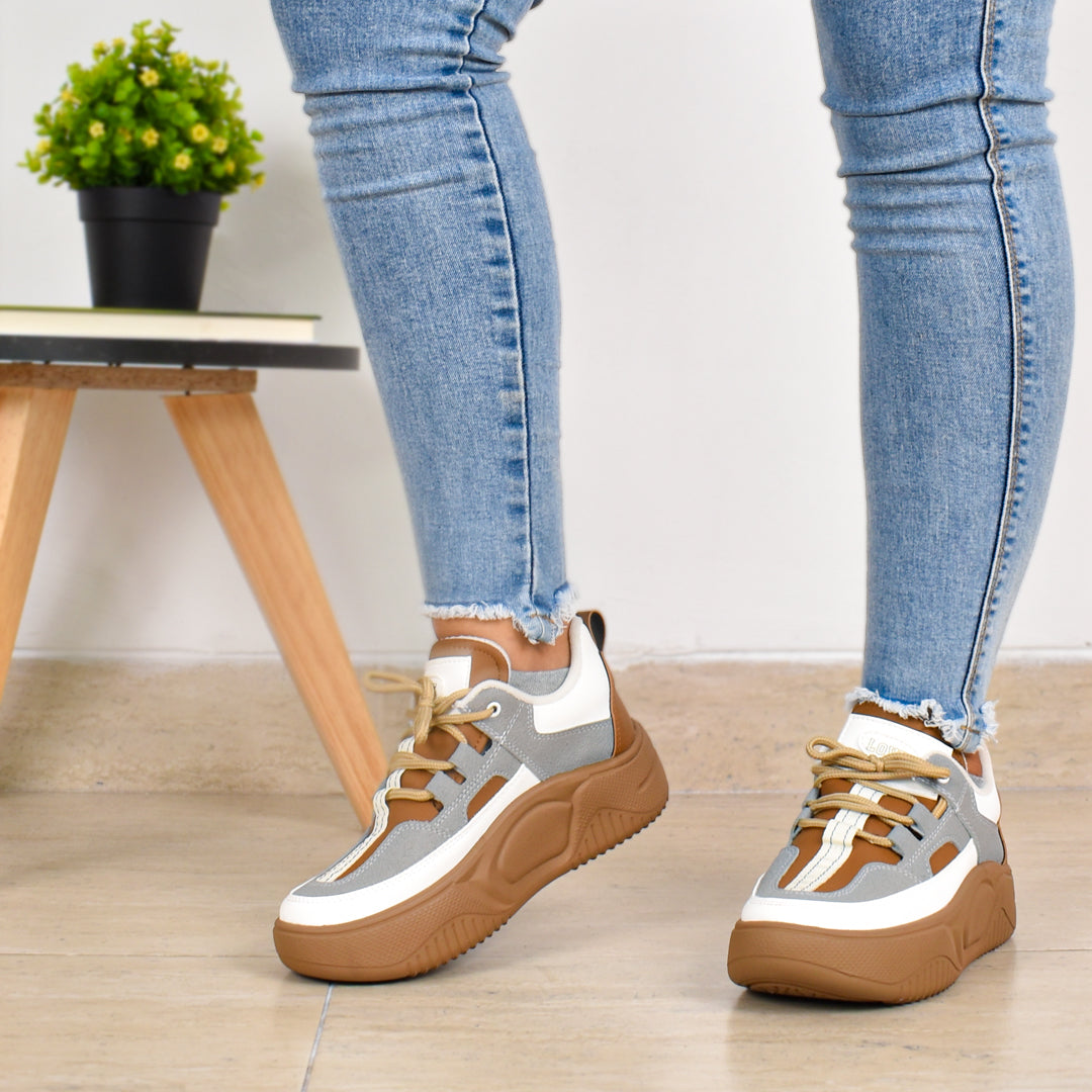 gid://shopify/MediaImage/24532699971678